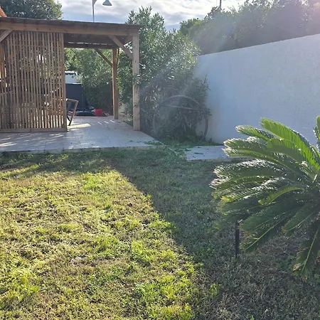 Superbe Villa, Incroyable Vue Mer, Avec Piscine Privative A 萨里索伦札拉