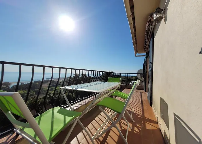 Superbe Villa, Incroyable Vue Mer, Avec Piscine Privative A Sari-Solenzara